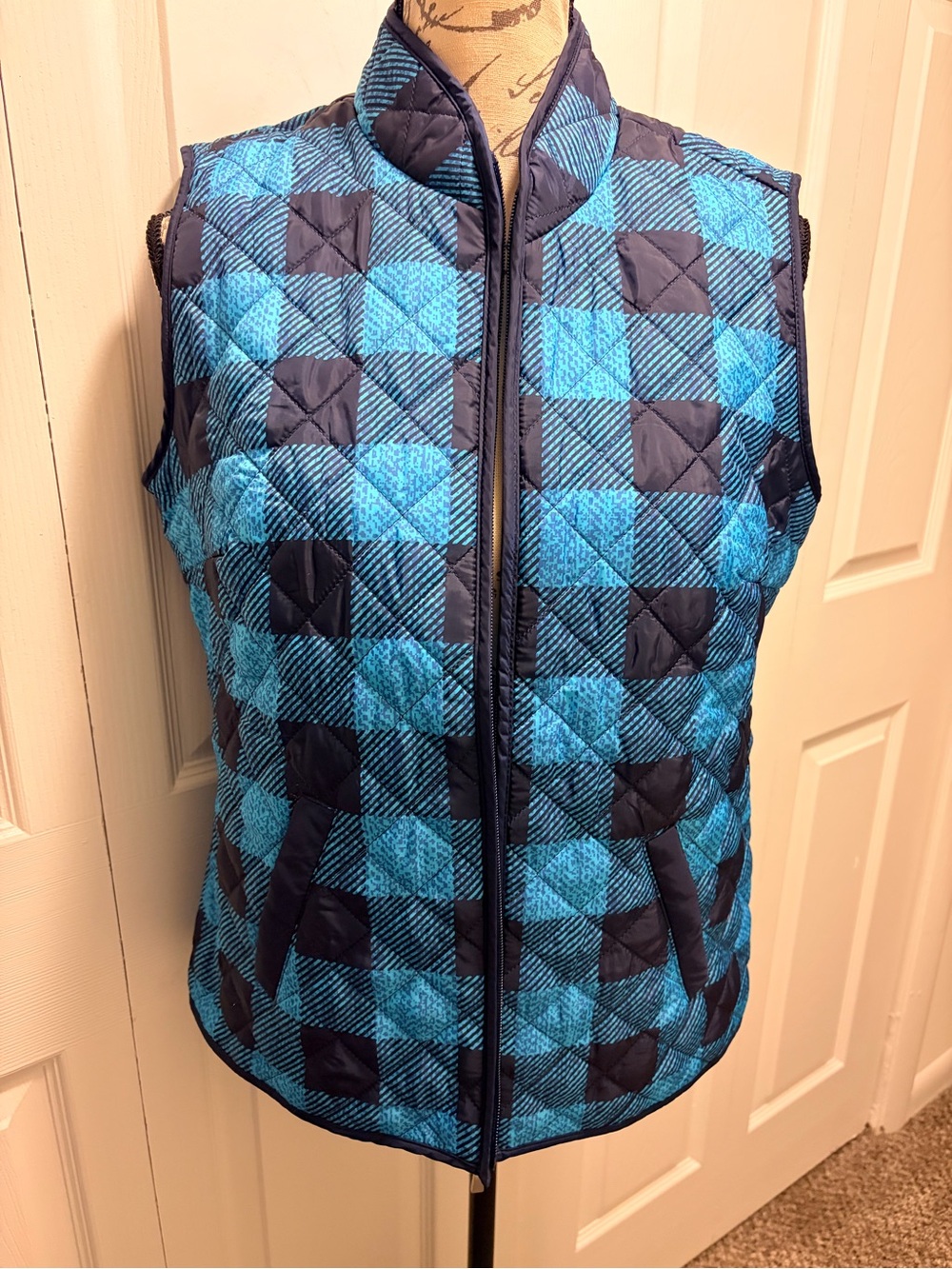 Karen Scott Blue Plaid Quilted Sleeveless Vest